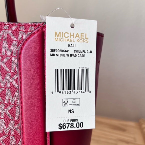 🌼Michael Kors with iPad case